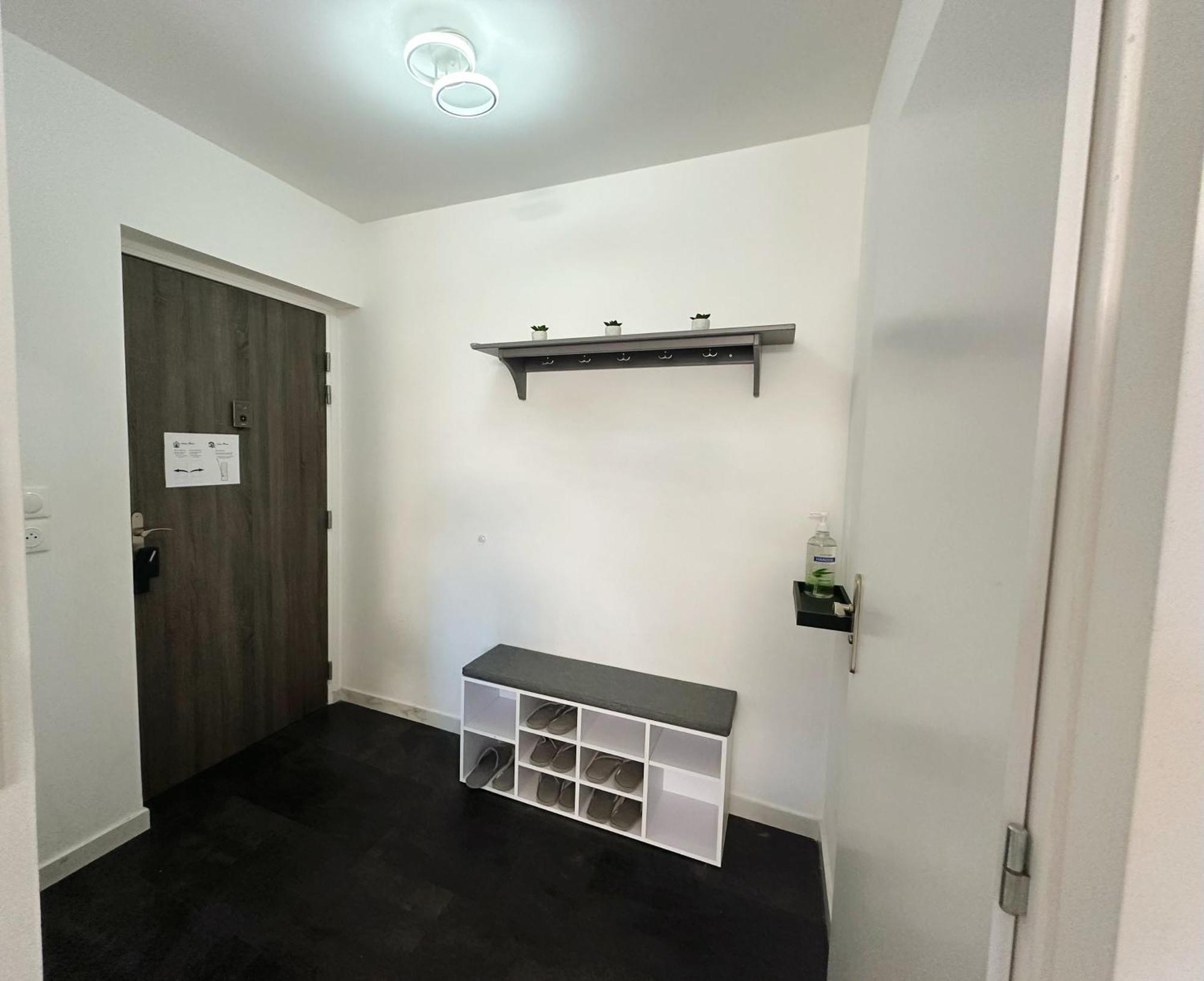 Le Lion D'Or - Parking - Netflix - Wifi - Nerf Apartment Биси Сен Жорж Екстериор снимка