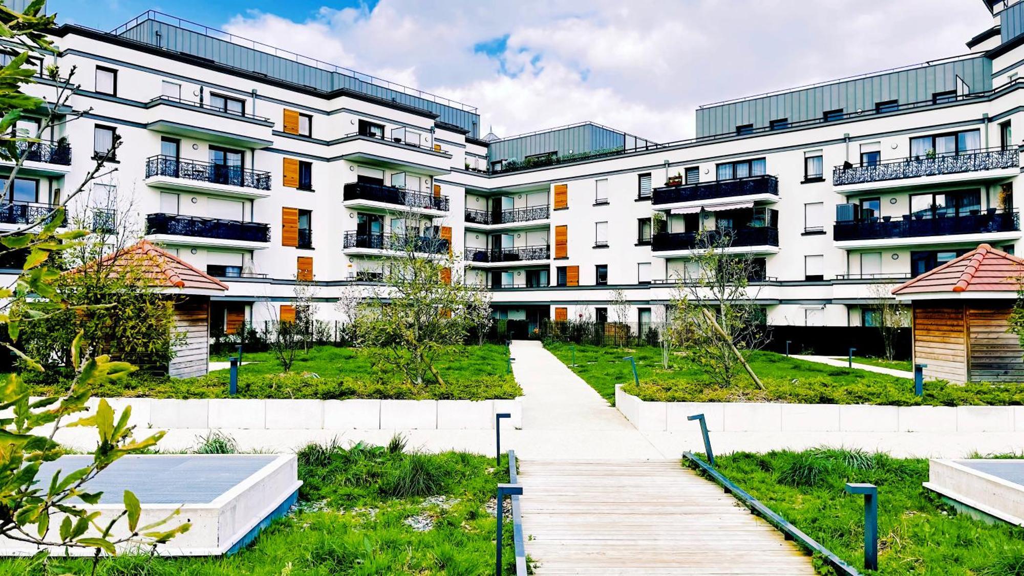 Le Lion D'Or - Parking - Netflix - Wifi - Nerf Apartment Биси Сен Жорж Екстериор снимка